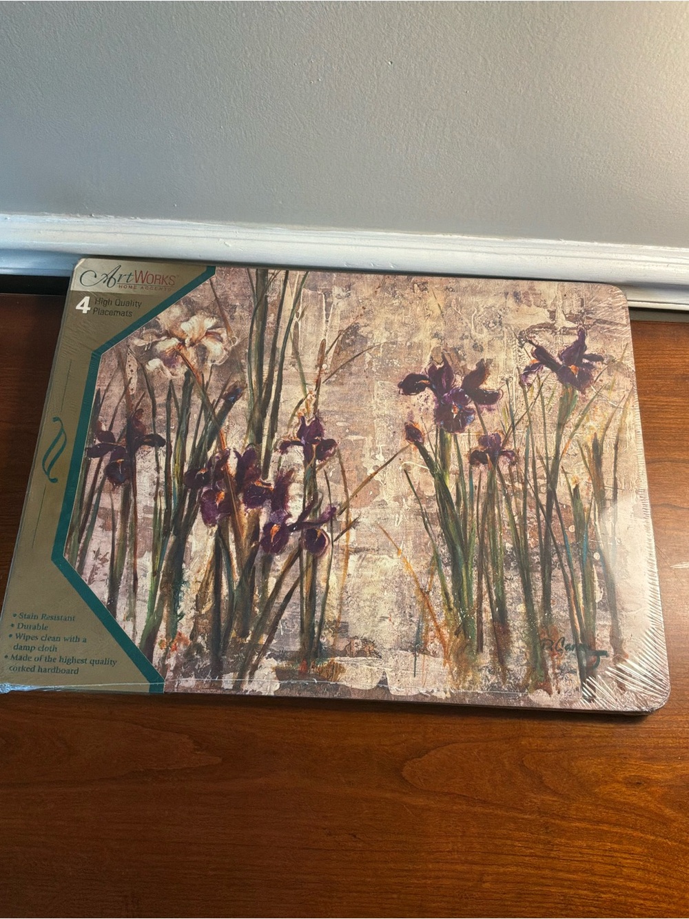 ArtWorks Placemats “Iris Mist” designed & Signed by Dennis Carney set 4